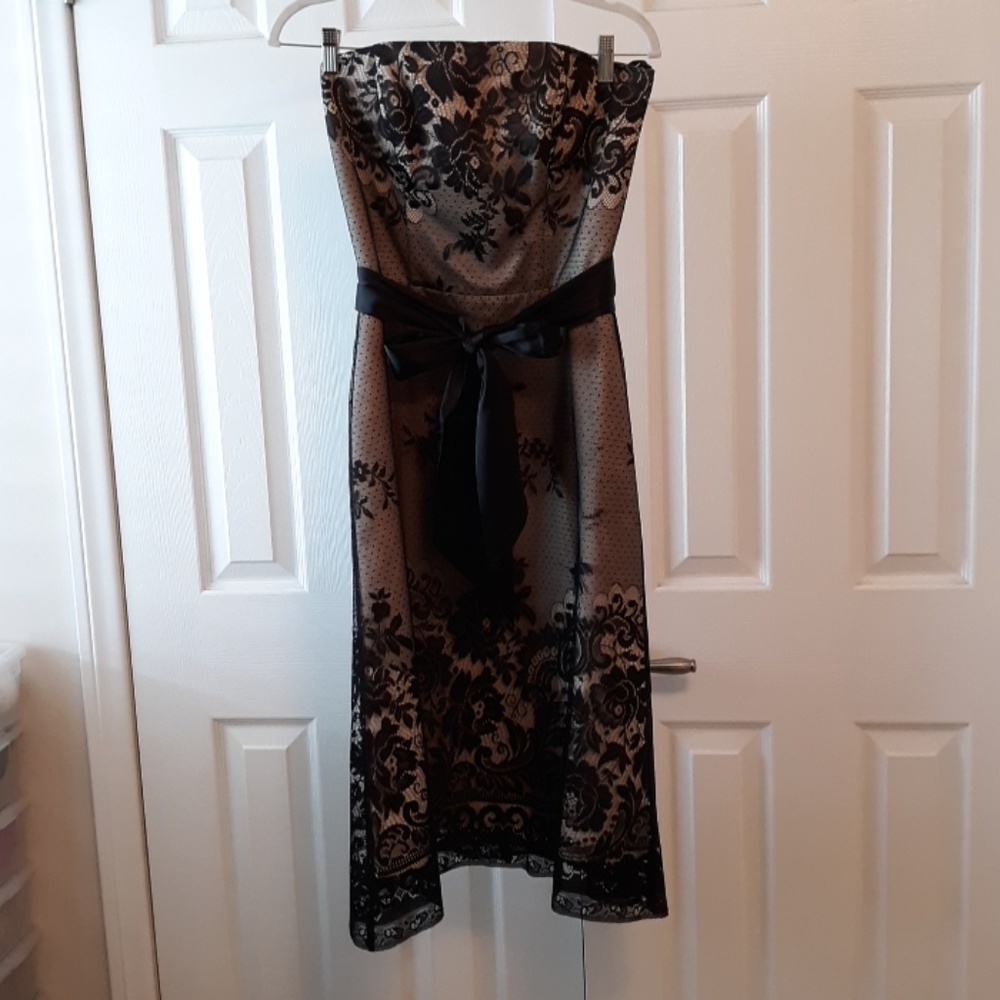 White House Black Market lace dress